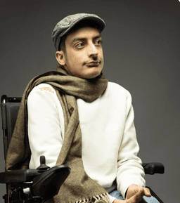 Saman Akbaryan